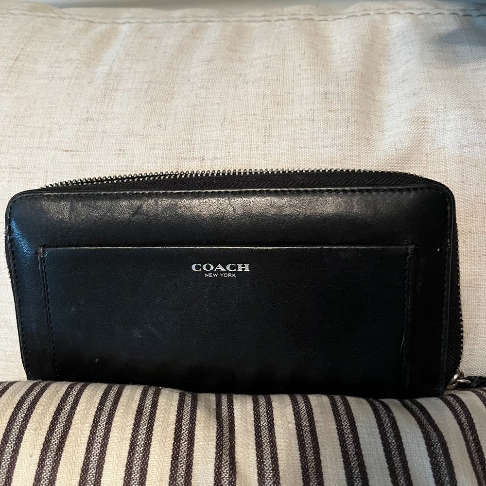 Coach Classic Zip-Around Wallet